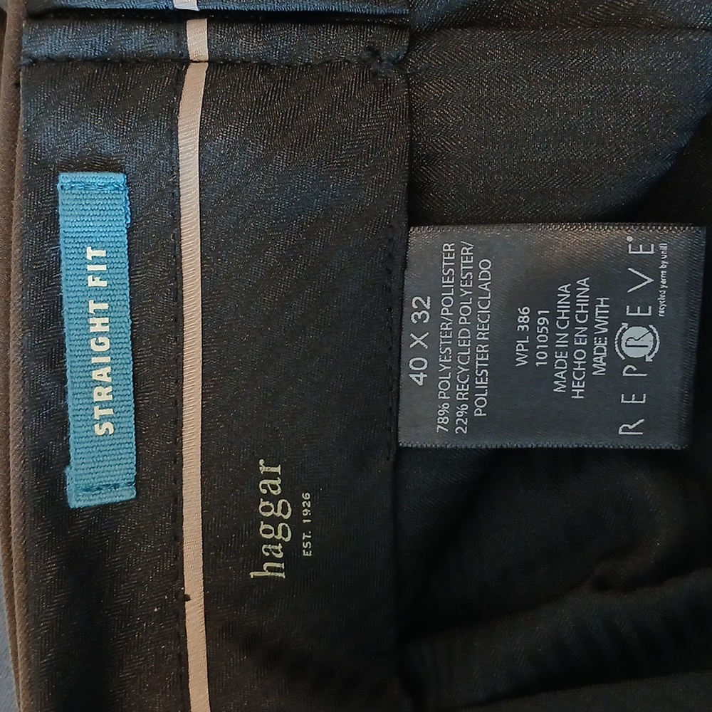Haggar Men's Dark Brown dress pants 40/32 - Picture 2 of 6